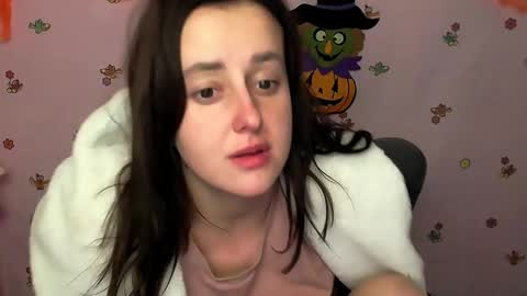 Snapshot of nikolleta_m chatting on 11/01/25, 09:44 Nikolleta online show from 11/01/25, 09:44