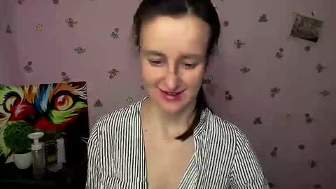 Nikolleta online show from 12/23/25, 10:13