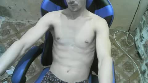 nikolos22 online show from 11/03/25, 07:48