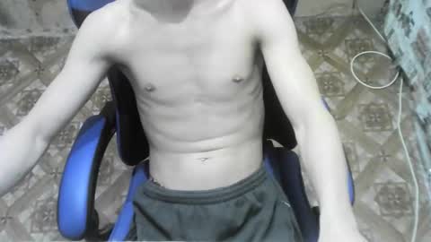 nikolos22 online show from 11/18/25, 06:34