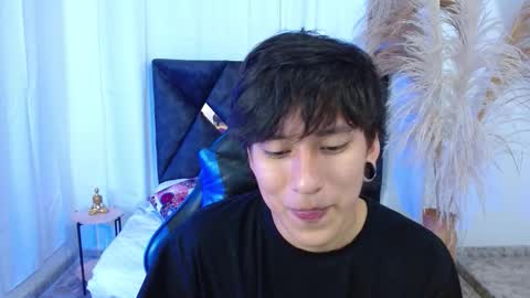 Niko online show from 02/04/26, 02:23