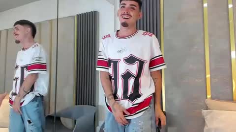 Snapshot of nikostone chatting on 10/14/25, 04:13 Niko Stone online show from 10/14/25, 04:13