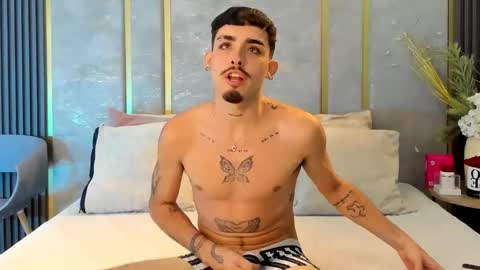 Snapshot of nikostone chatting on 11/05/25, 04:56 Niko Stone online show from 11/05/25, 04:56