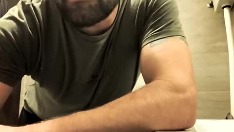 Niks online show from 10/27/25, 01:20