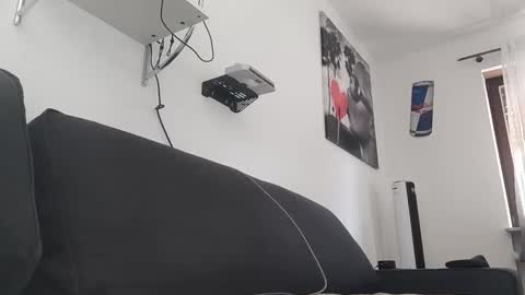 Snapshot of niksdick2121 chatting on 10/12/25, 11:09 niksdick2121 online show from 10/12/25, 11:09