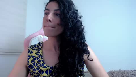 niky_blue online show from 03/03/25, 10:52
