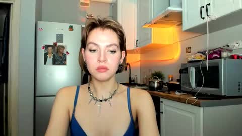 Veronica online show from 03/02/25, 06:19