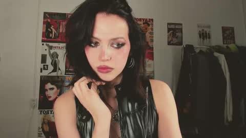 Veronica online show from 02/01/26, 04:49