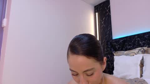  NIKY SMIT  online show from 01/24/25, 05:53