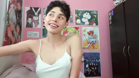 Nikylaine online show from 12/11/24, 12:12