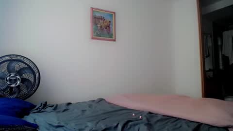 nila online show from 02/11/25, 06:55