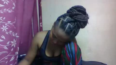 nilah online show from 12/19/25, 05:53