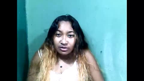 nilaina330940 online show from 06/02/26, 05:31