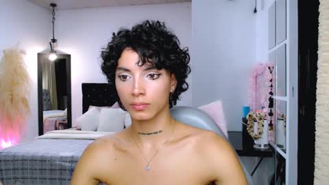 Snapshot of nilam217 chatting on 02/09/25, 11:46 Nilam online show from 02/09/25, 11:46