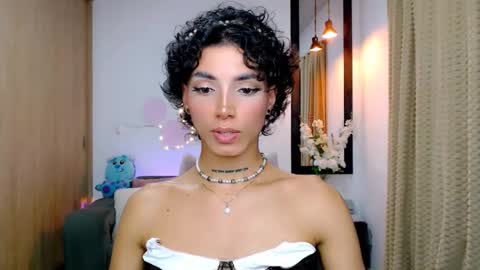 Snapshot of nilam217 chatting on 03/06/25, 03:24 Nilam online show from 03/06/25, 03:24