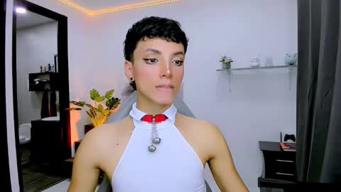 Snapshot of nilam217 chatting on 09/27/25, 11:54 Nilam online show from 09/27/25, 11:54