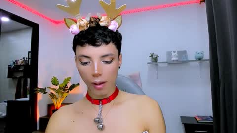 Snapshot of nilam217 chatting on 10/04/25, 11:58 Nilam online show from 10/04/25, 11:58