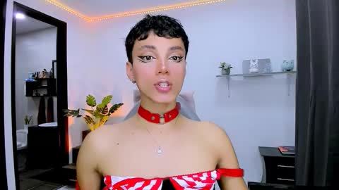 Snapshot of nilam217 chatting on 10/09/25, 10:08 Nilam online show from 10/09/25, 10:08