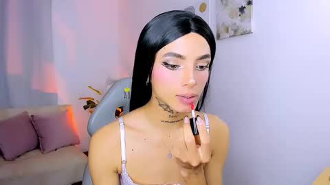 Nilam online show from 03/19/26, 02:04