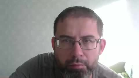 Snapshot of nilko80 chatting on 10/11/25, 04:33 nilko80 online show from 10/11/25, 04:33