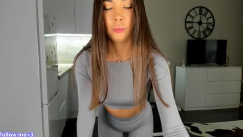 Bella online show from 02/13/25, 08:38