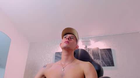 Nils online show from 03/11/25, 08:09