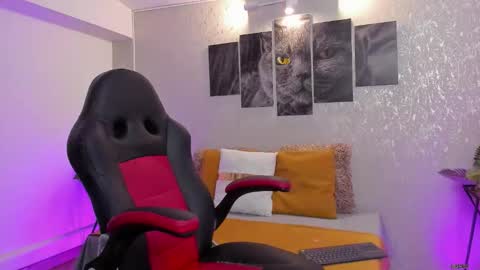 Nils online show from 10/02/25, 04:08