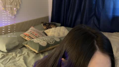 Jennet online show from 12/20/24, 10:27