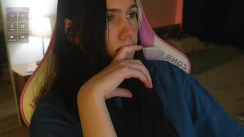 Jennet online show from 02/17/25, 05:43