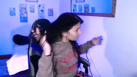 nina__666 online show from 01/07/26, 03:20