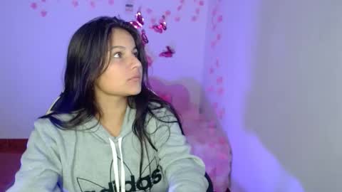 nina__777 online show from 12/19/25, 11:17