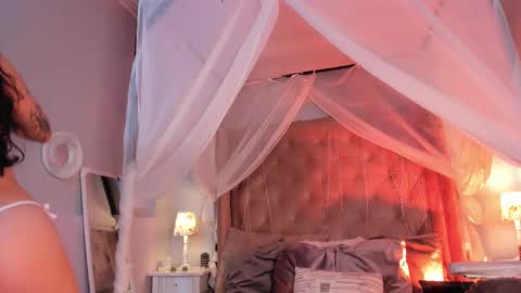 Nina online show from 02/17/25, 10:14