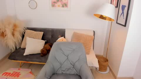 NINA online show from 02/28/25, 07:03