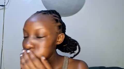 nina_bambi online show from 02/18/26, 02:40