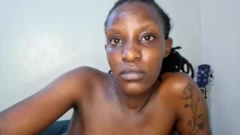 nina_bambi online show from 03/11/26, 01:44