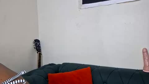 nina_bambi online show from 04/18/26, 02:04