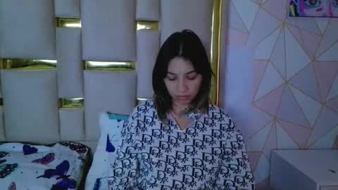 Nina Carther online show from 12/20/25, 11:06