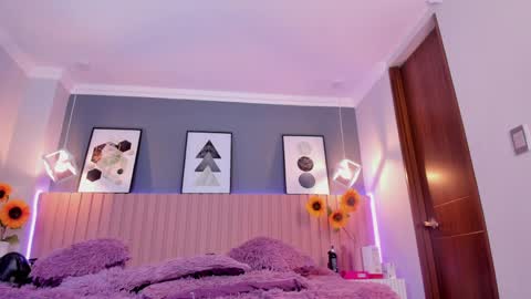 nina_ford_ online show from 04/09/26, 03:17