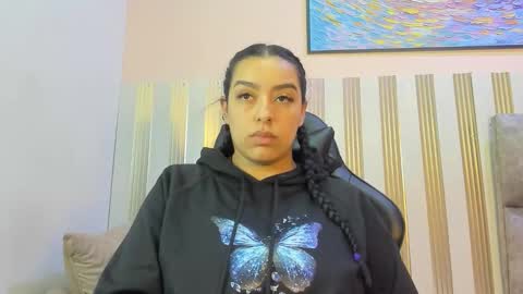 nina_glow_ online show from 03/20/26, 11:26