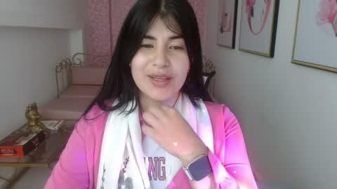 Nina online show from 04/11/26, 01:54