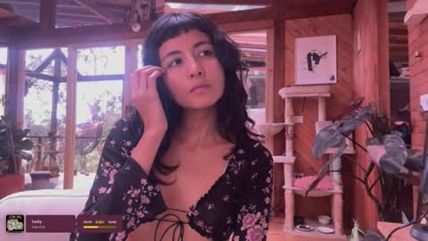 Nina.  online show from 09/25/25, 07:28