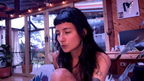 Nina.  online show from 03/30/26, 07:59