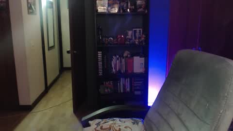 Nina Moon online show from 02/06/26, 02:05