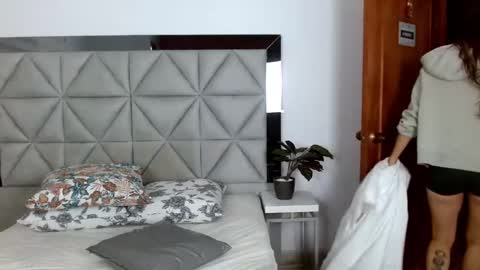  Nina  online show from 12/15/24, 02:41