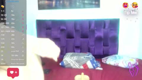 Snapshot of nina_vergara chatting on 02/14/26, 01:35 nina_vergara online show from 02/14/26, 01:35