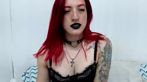 Ninaa fox online show from 02/25/25, 05:36