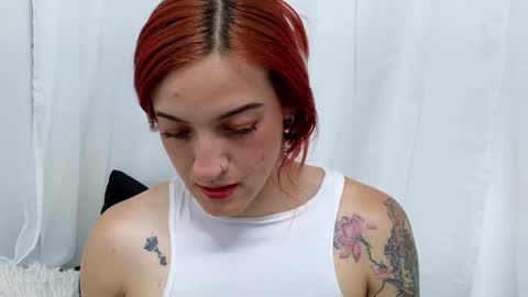 Ninaa fox online show from 09/10/25, 05:02