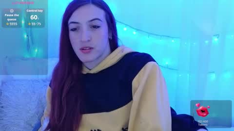 Ninaa fox online show from 04/18/26, 04:33