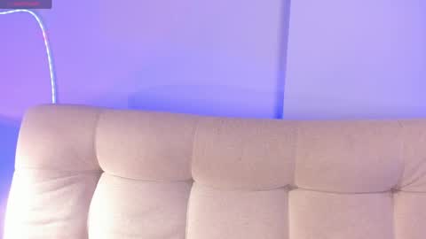 Nina Angel online show from 04/15/26, 07:58