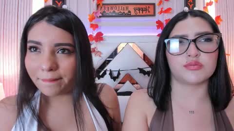 Nina online show from 10/25/25, 11:32